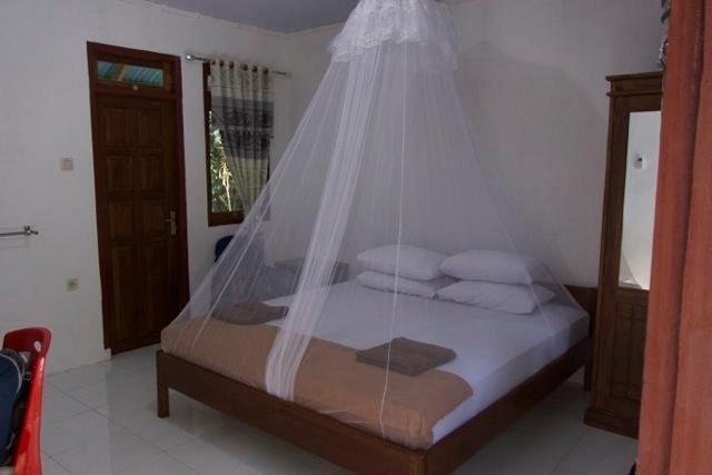 Tangkoko Macaca Hotel Rinondoran Bagian luar foto